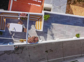 Conil town house with roof terrace and great views