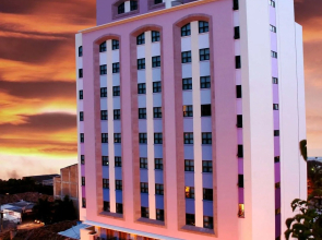 Hotel Plaza Juan Carlos