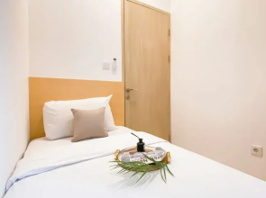 Cozy with Modern Style 2BR Apartment at Tokyo Riverside