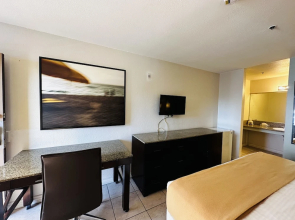 Casa Blanca Express & Suites Cypress Buena Park - Anaheim Area