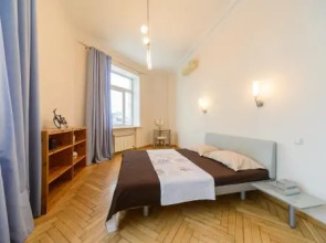 Apartments on Khreschatyk 27