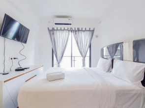 Cozy Style Studio Room At High Floor Sky House Bsd Apartment