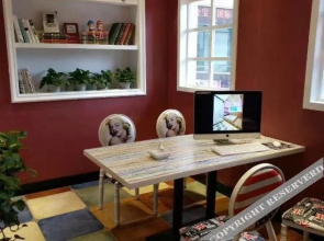 Shiyan Love Apartment Art Hotel (Wuyan Store)