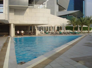 Sheraton Dubai Creek Hotel & Towers