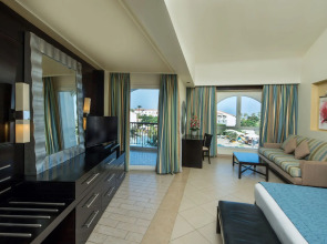 Отель Reef Oasis Blue Bay Resort Families & Couples Only