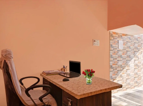 OYO Flagship 80598 Aditya Guest House