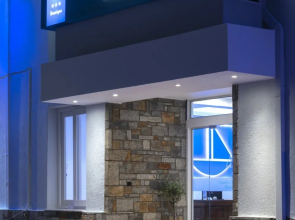 Naiades Marina Hotel