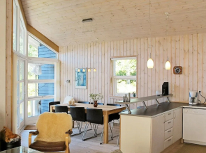 Comfortable Holiday Home in Rødby Near Sea