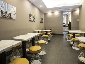 Отель The Guardian