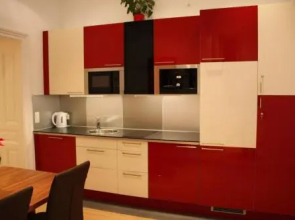 Opera Studio Apartment