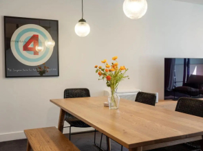 Loft at Shed 5 - Ahuriri Holiday Apartment