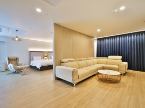 Gimhae Eobang-dong City Hotel