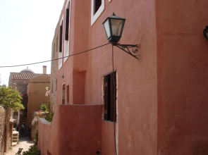 Kissamitakis Guesthouse