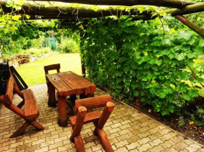 Hillside Apartment with AC & heating in Grande Maison