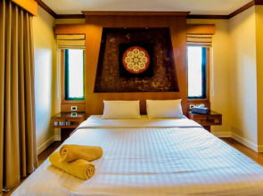 Dancenter Luxury Underwater World Pattaya