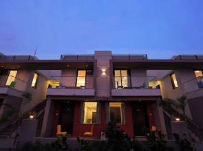 Leena Resort