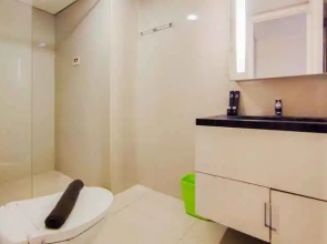 Nice and New 2BR at Marquis De Lafayette Apartment By Travelio