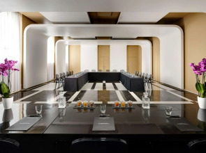 Palazzo Montemartini Rome, A Radisson Collection Hotel