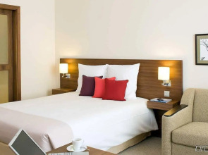 Novotel Deira Creekside Dubai 