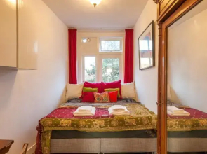 Amstel Canal View 3 Bedroom