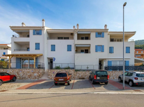 Beautiful Apartment in Cres With Wifi and 1 Bedrooms