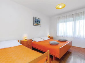 Beautiful Home in Jadranovo With Wifi and 4 Bedrooms