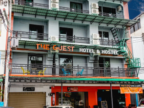 The Guest Hotel - Hostel