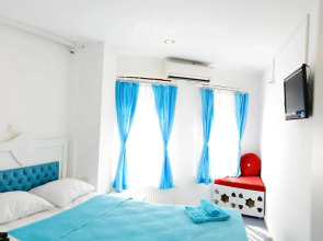 Kupa Pension Old City