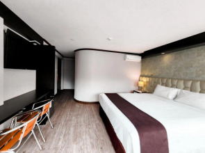 Hotel Ferre Miraflores