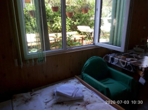 На Просвещения 88