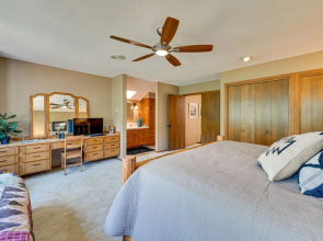 Hot Tub + Games: Spacious Golf Retreat in Payson