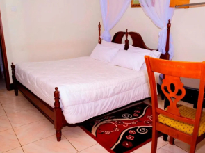 Kijungu Hill Hotel