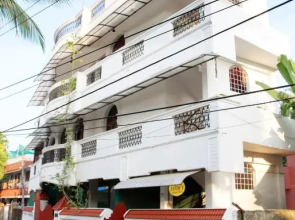 i - One's Home Stay