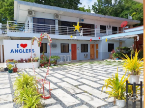 Hostel Oslob Anglers Hub Resort