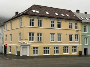Holmboe Apartment