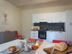 Modern Apartment in Agliana With Shared Garden