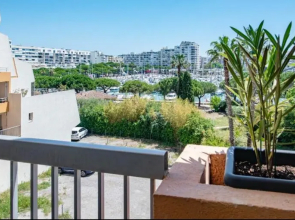 Superb Apartment Near The Port And The Sea