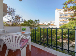 B45 - Main Avenue 2 Bed Apartment