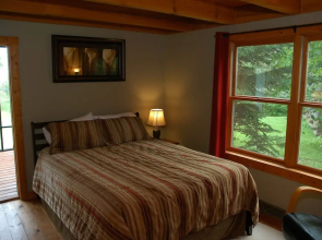 Brickyard Cottage 27 by Winfield Inn