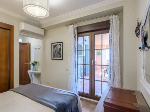 Family Penthouse Near Isla Marina