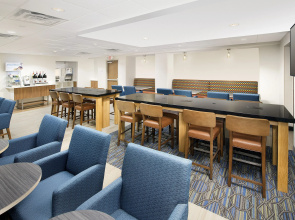 Holiday Inn Express & Suites College Park-University Area by IHG