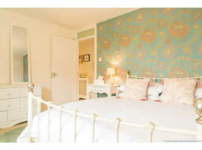 Newly Renovated Hove Apartment