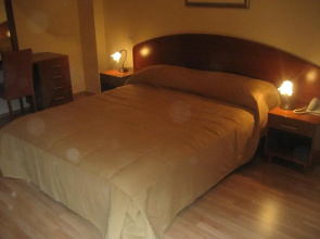 Apartment & Room Angerona