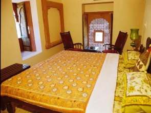 Hotel Tordi Palace - 100 km Jaipur