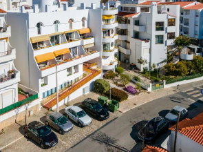 Typical T2 in Albufeira w/ Balcony by LovelyStay
