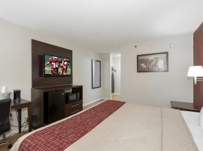 Holiday Inn Central Papermill