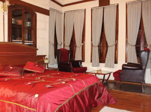 Asude Konak - Special Class