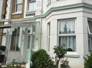 Inglewood Guesthouse
