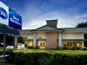 Best Western Maple Ridge Hotel