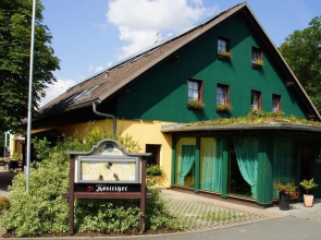 Waldhotel